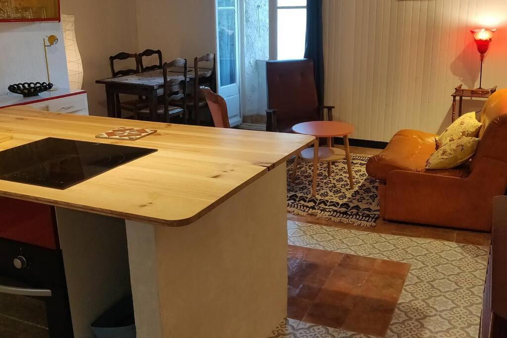 Villa Vilata A Padern Dans Les Corbieres Sauvages Eksteriør billede